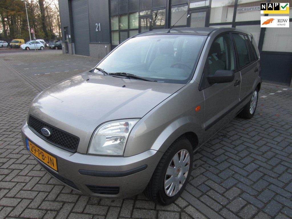 Ford Fusion 1.4-16V Style 2004 NAP! APK!, Voorwielaandrijving, 15 km/l, Origineel Nederlands, Bedrijf