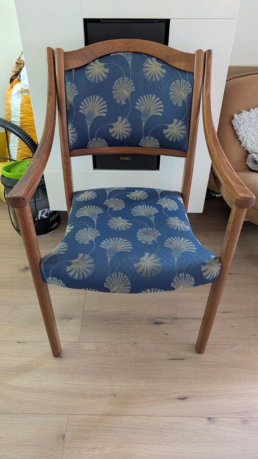 4 Vintage houten stoelen, Ophalen