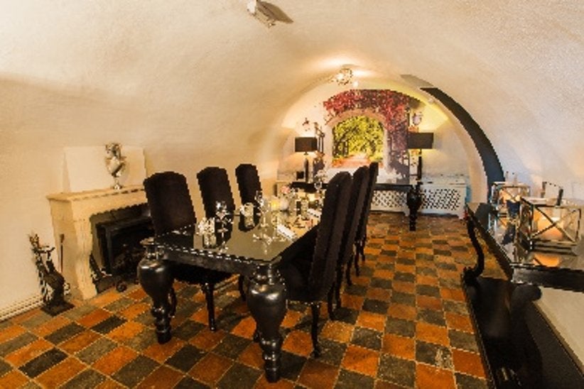 2x Tafel rechthoekig, robuuste poten, met glasplaat, Huis en Inrichting, Ophalen, Gebruikt, Rechthoekig, 50 tot 100 cm