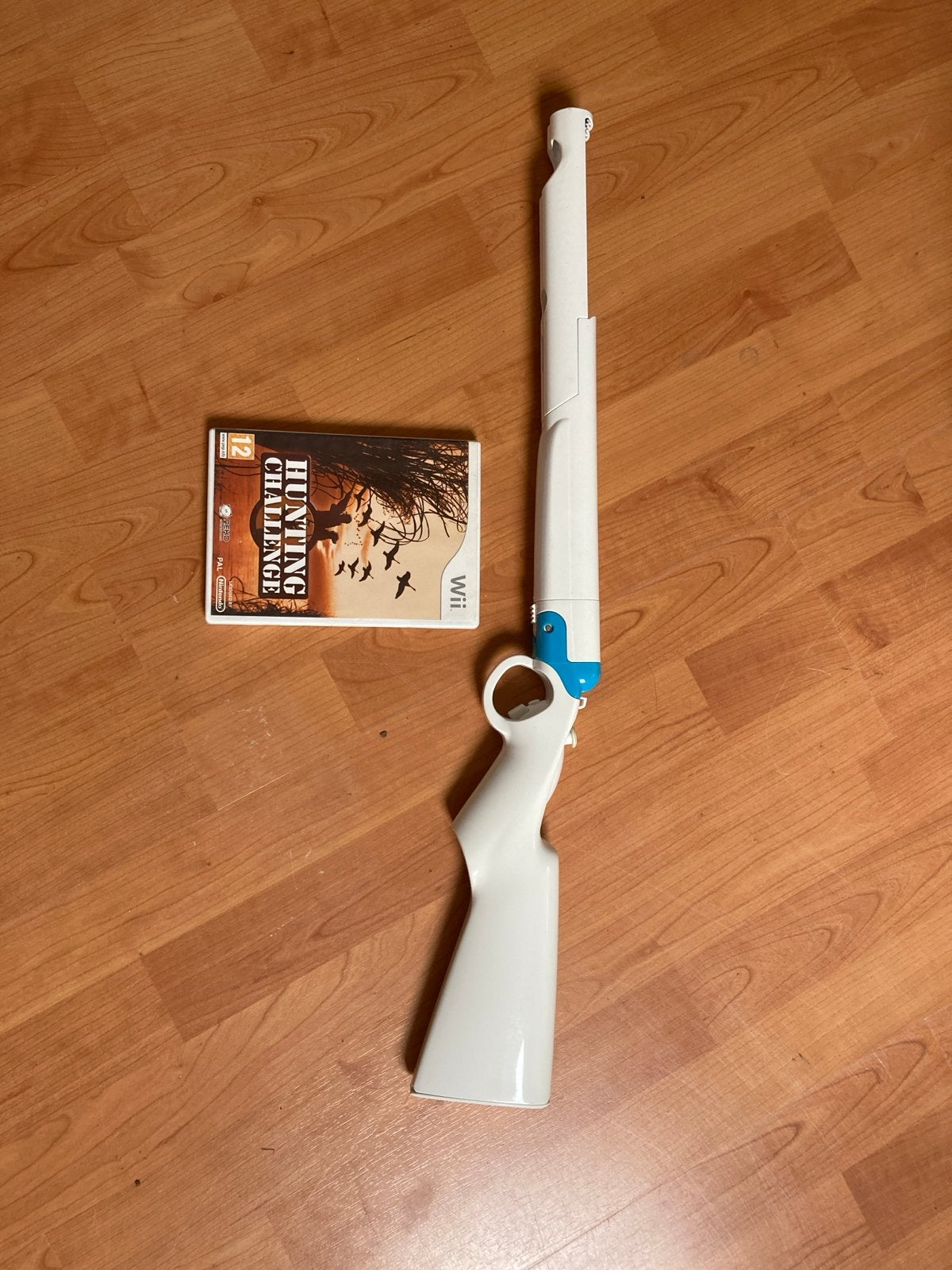 Wii Hunting Challenge met jachtgeweer accessoire, Gebruikt, Shooter, 1 speler, Ophalen of Verzenden