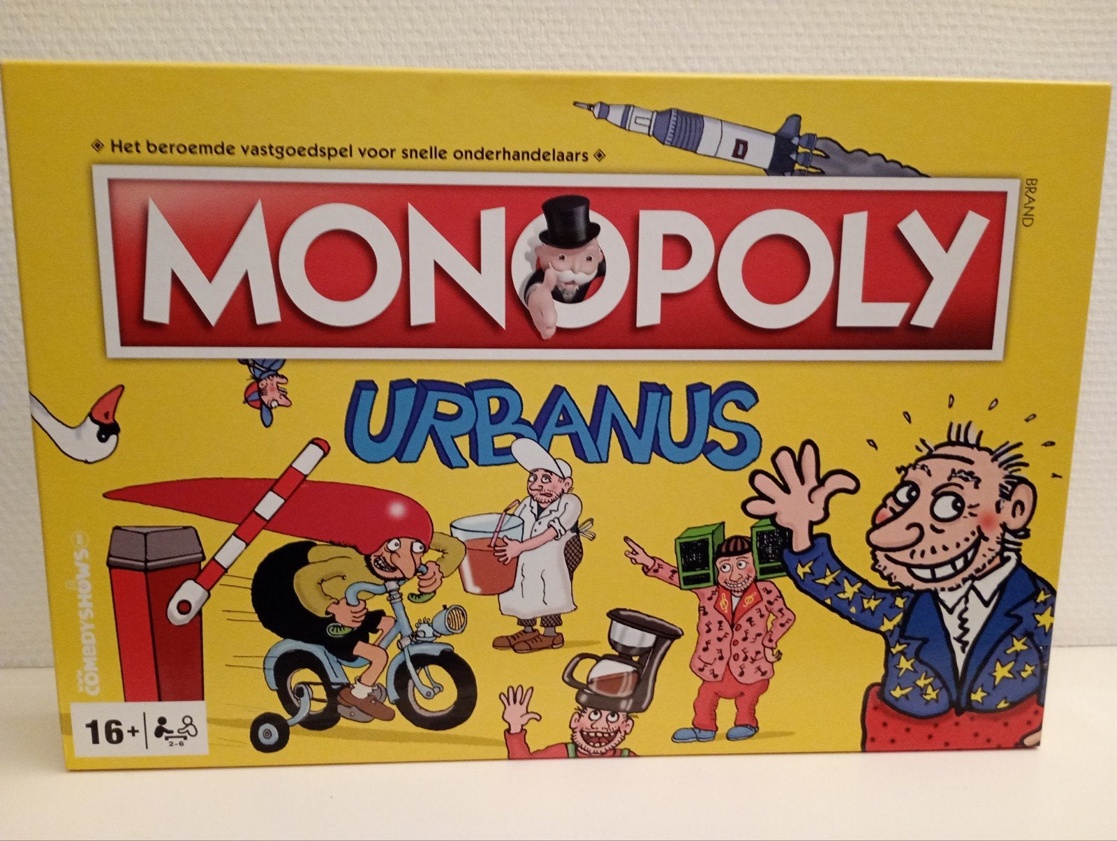 Monopoly Urbanus - Het beroemde vastgoedspel, Vijf spelers of meer, Ophalen, Nieuw, Parker/Hasbro