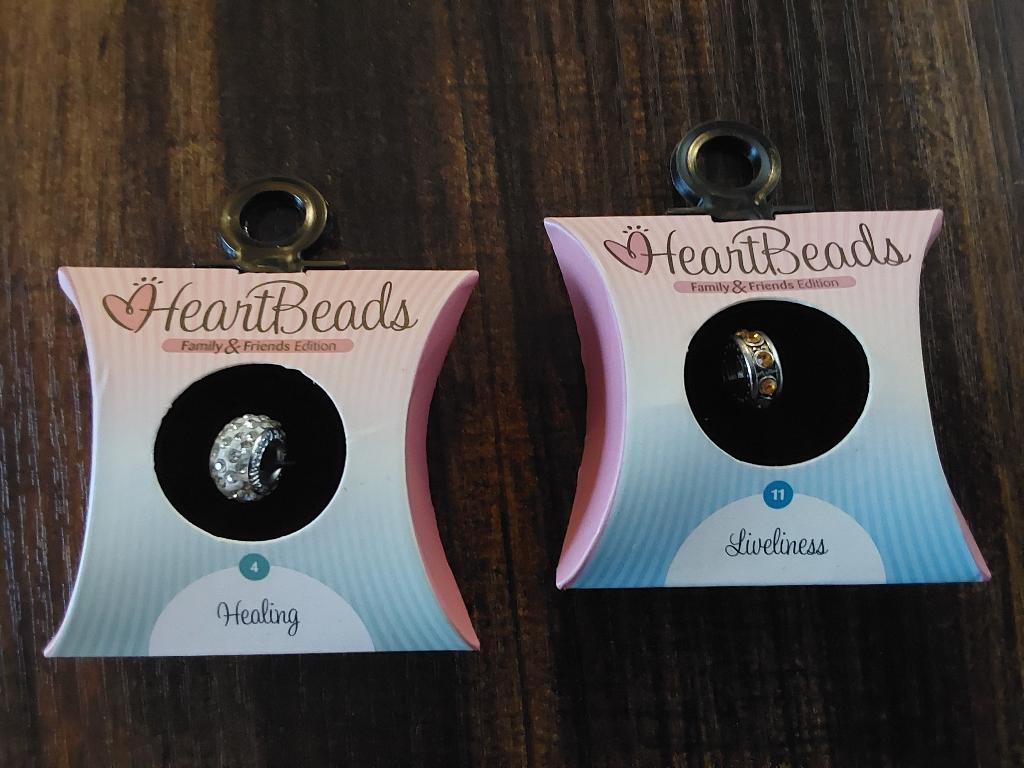 2x HeartBeads Bedels,  NIEUW, Overige merken, Overige materialen, Nieuw, Ophalen of Verzenden