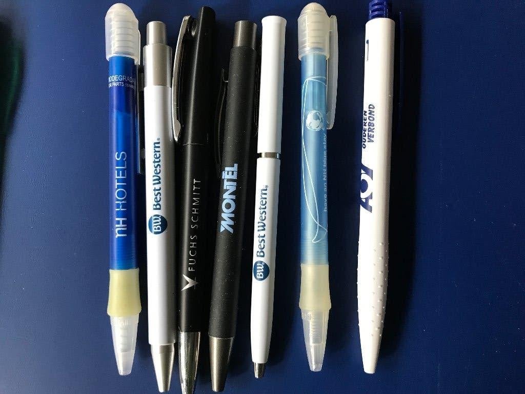 Diverse pennen met bedrijfslogo's, Verzamelen, Overige merken, Gebruikt, Balpen, Ophalen of Verzenden