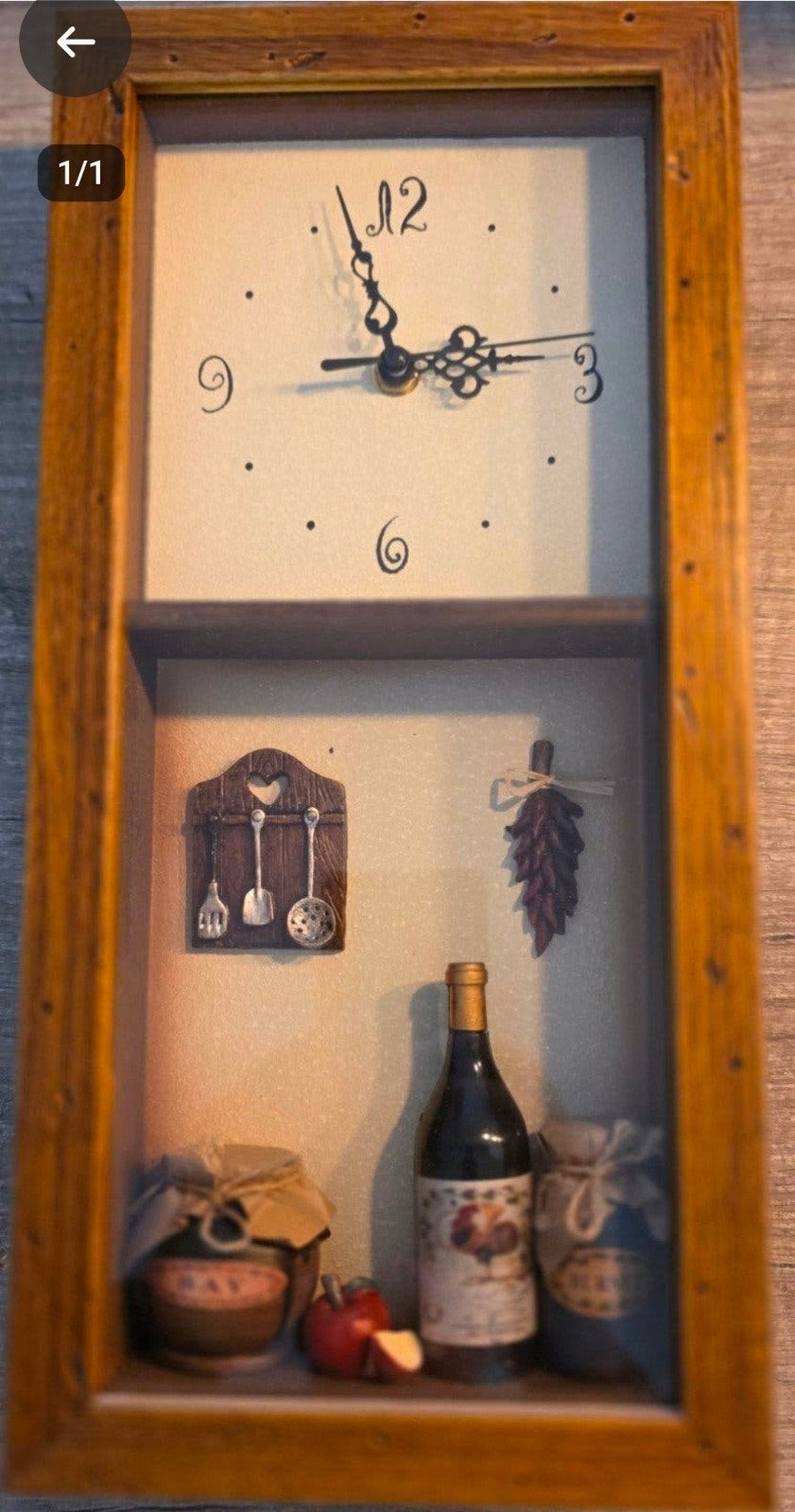 Decoratieve wandklok met landelijke uitstraling, Ophalen, Bruin, Landelijk, Analoog