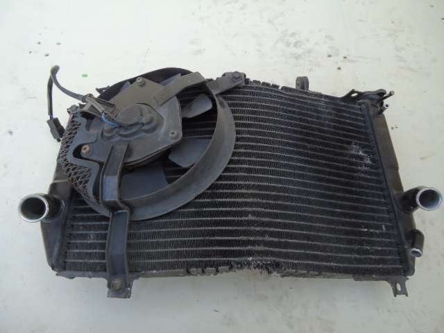 GSXR600 2001 - 2003 Suzuki Radiator D1-20648