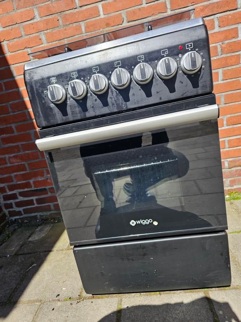 Wiggo Vrijstaand Elektrisch Fornuis met Oven - Energie A, Witgoed en Apparatuur, Fornuizen, Gebruikt, Energieklasse A of zuiniger