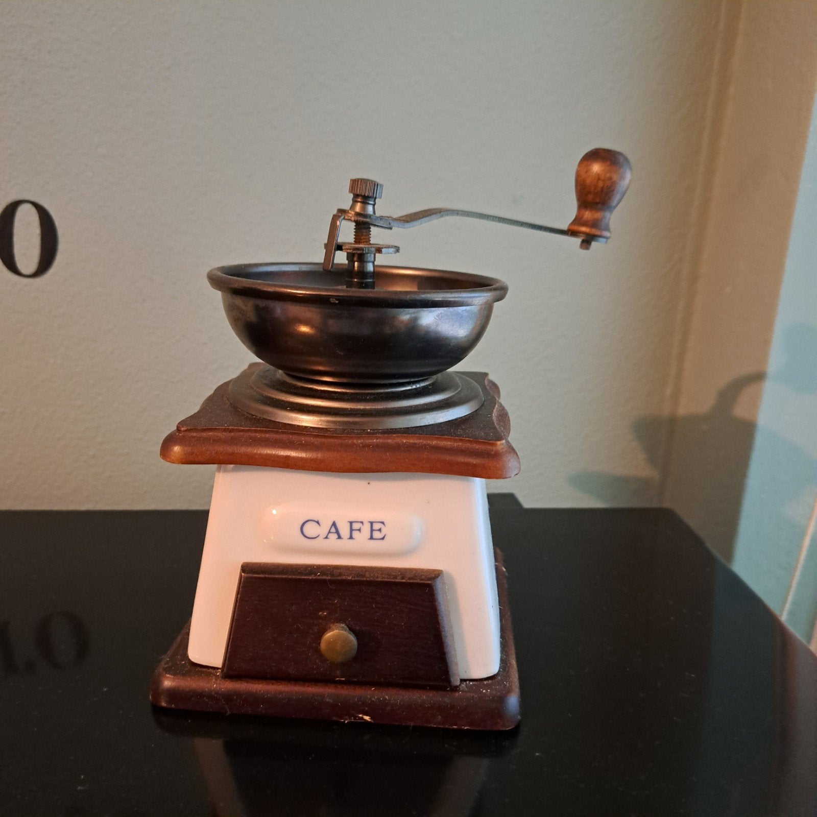 Antieke koffiemolen met Delfts blauw decoratie, Ophalen of Verzenden