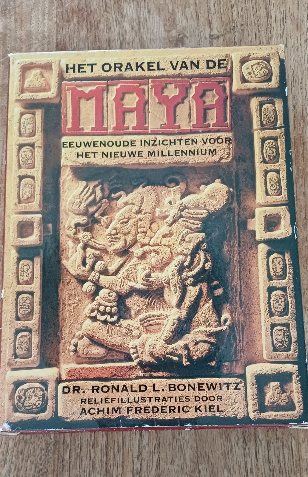Het Orakel van de Maya - Nieuw in originele doos, Tarot of Kaarten leggen, Overige typen, Ophalen of Verzenden, Zo goed als nieuw
