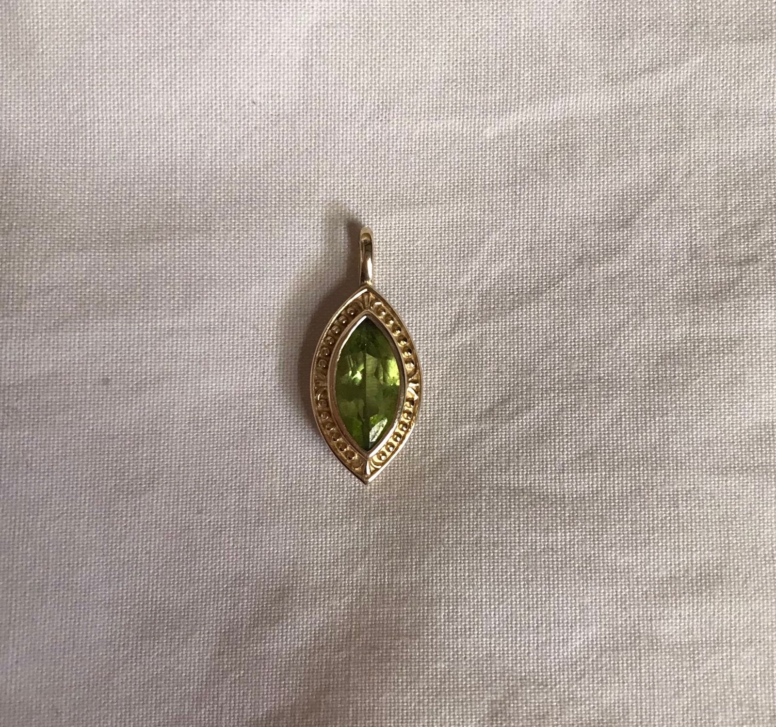 Hanger goud peridot steen 14 karaat goud, Verzenden, Zo goed als nieuw, Goud