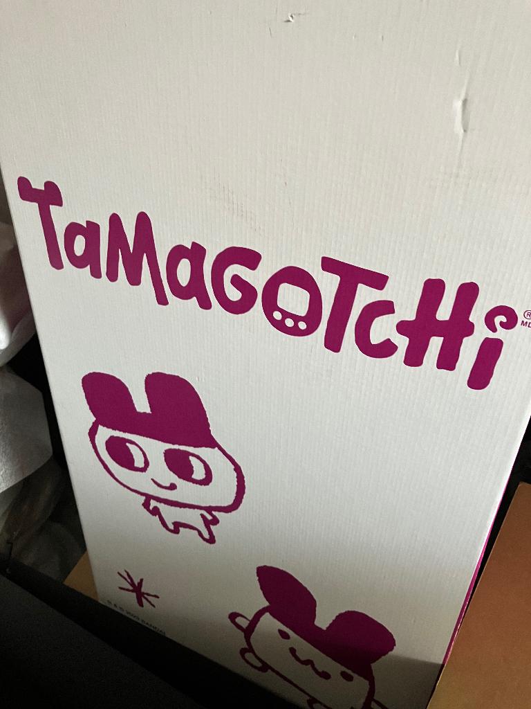 Tamagotchi kartonnen display bord, Ophalen, Gebruikt