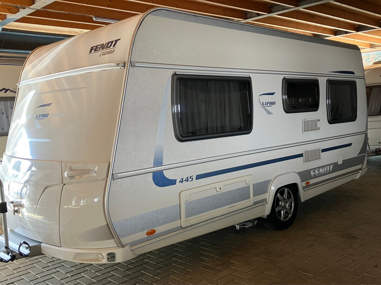 Fendt Saphir 445 TF, 2012,mover, Caravans en Kamperen, Schokbreker, Rondzit, Frans bed, Bedrijf