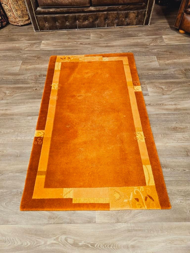 Handgeknoopt Tapijt uit Nepal. Mooie warme kleuren! Weg=Weg!, Nepal, Zo goed als nieuw, 150 tot 200 cm, Bruin