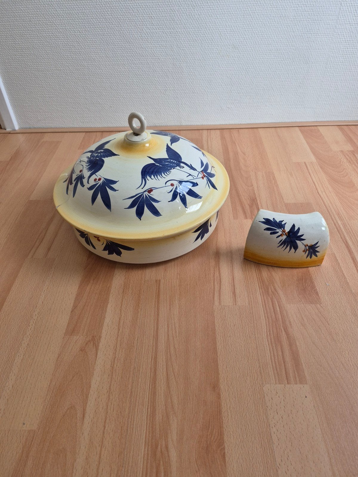 Vintage Terrine met deksel en onderzetter - D. Bassano, Ophalen