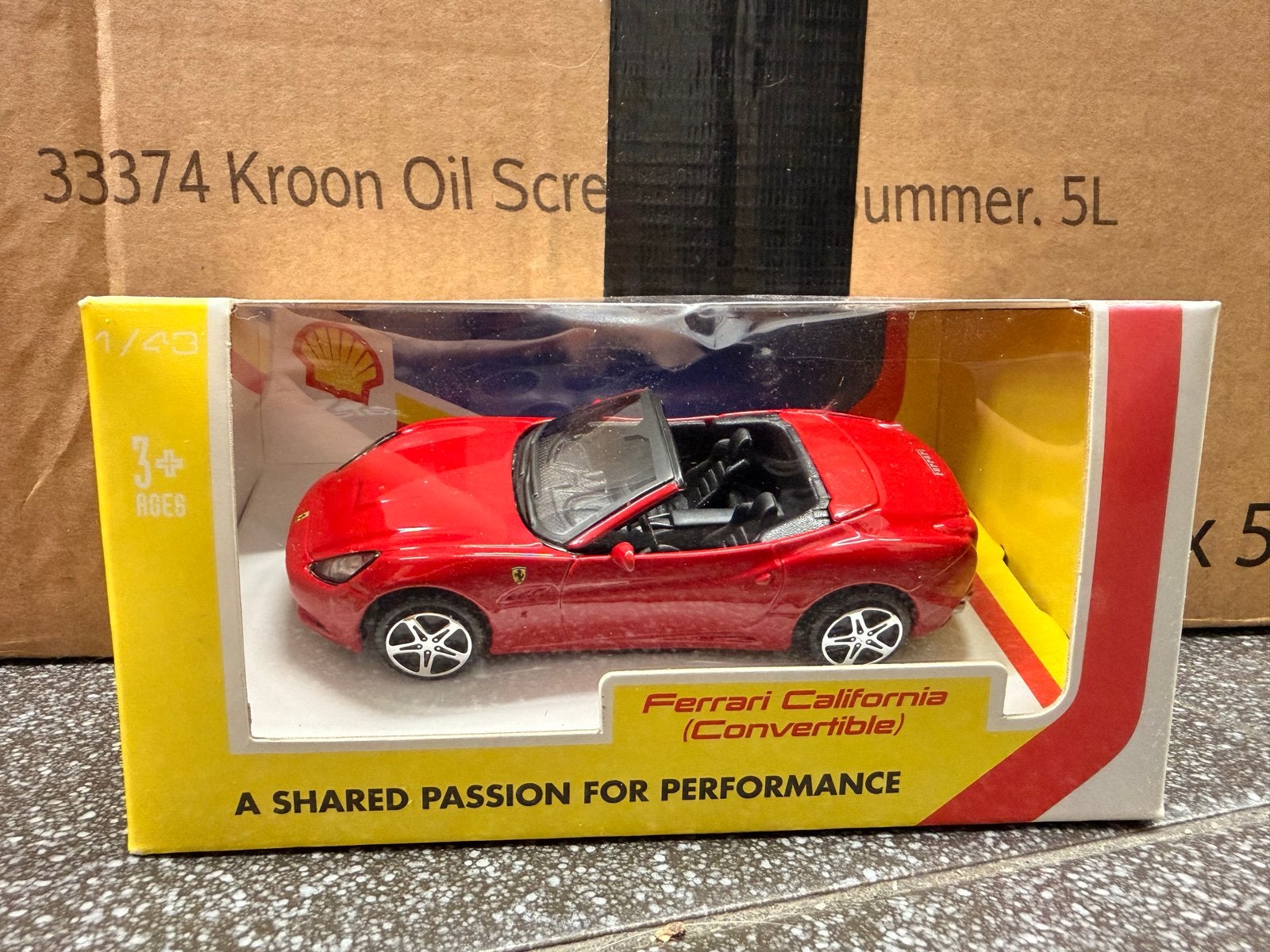 Ferrari California (Convertible) schaalmodel 1:43, Ophalen of Verzenden, Nieuw, Auto