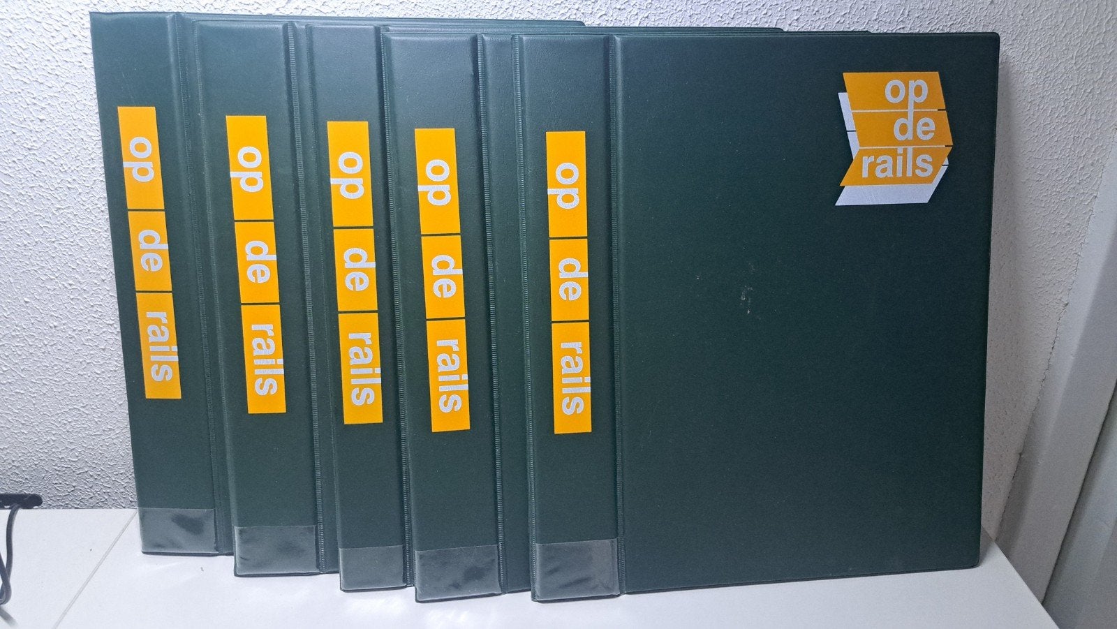 5 st. NVBS lege verzamelbanden, Verzamelen, Ophalen of Verzenden, Zo goed als nieuw, Trein, Overige typen