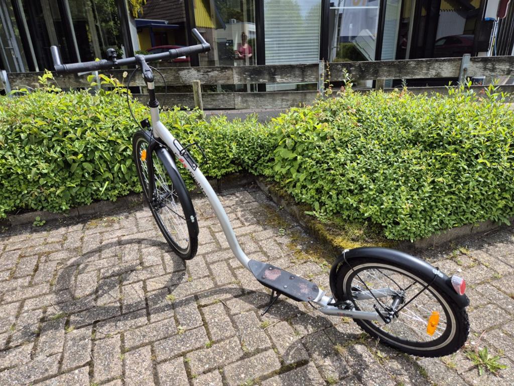 FootFighter Kickbike., Fietsen en Brommers, Steps, Zo goed als nieuw, Kickbike, Ophalen