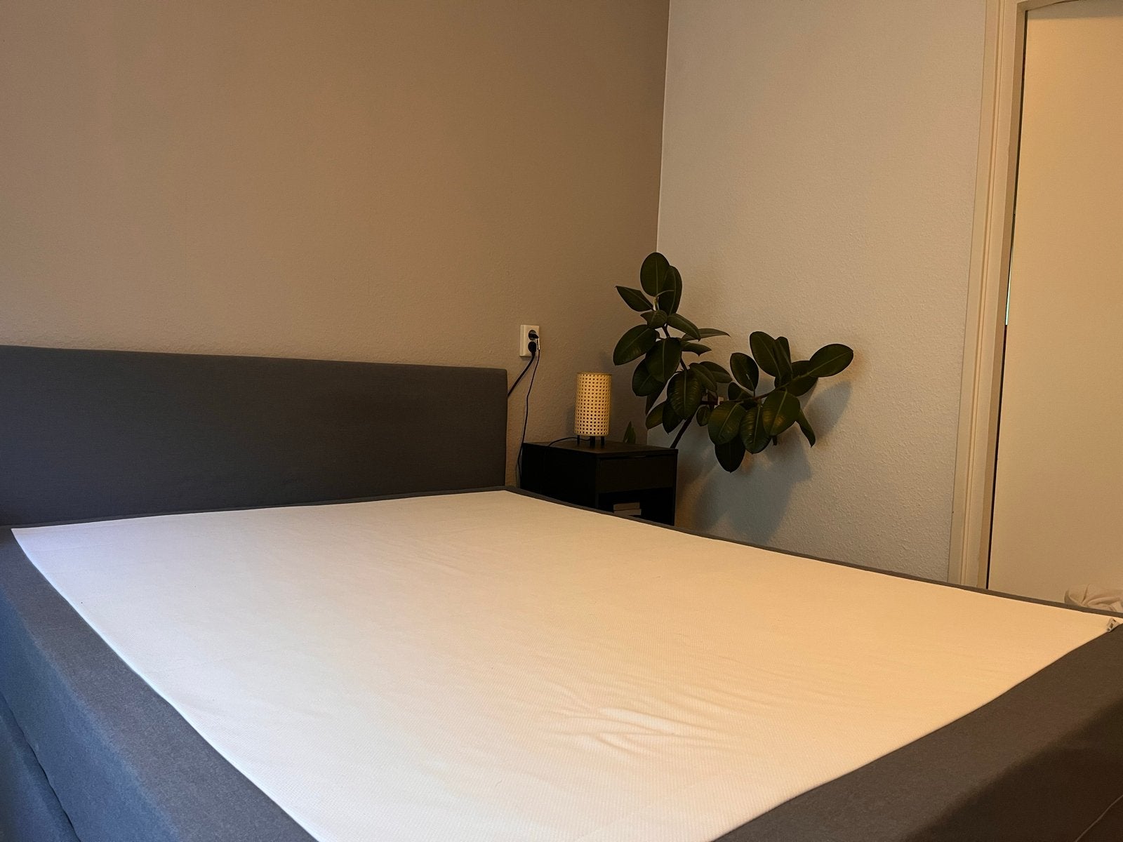 Sabovik (IKEA) Boxspring 160x200 cm met matras, Ophalen, Gebruikt, Tweepersoons, 200 cm