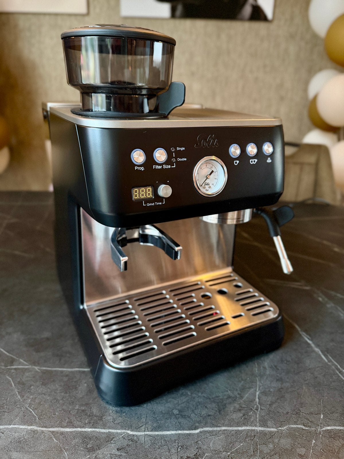 Solis 1019 espressomachine, Zwart met extra accessoires, Ophalen, Espresso apparaat, Zo goed als nieuw, Afneembaar waterreservoir