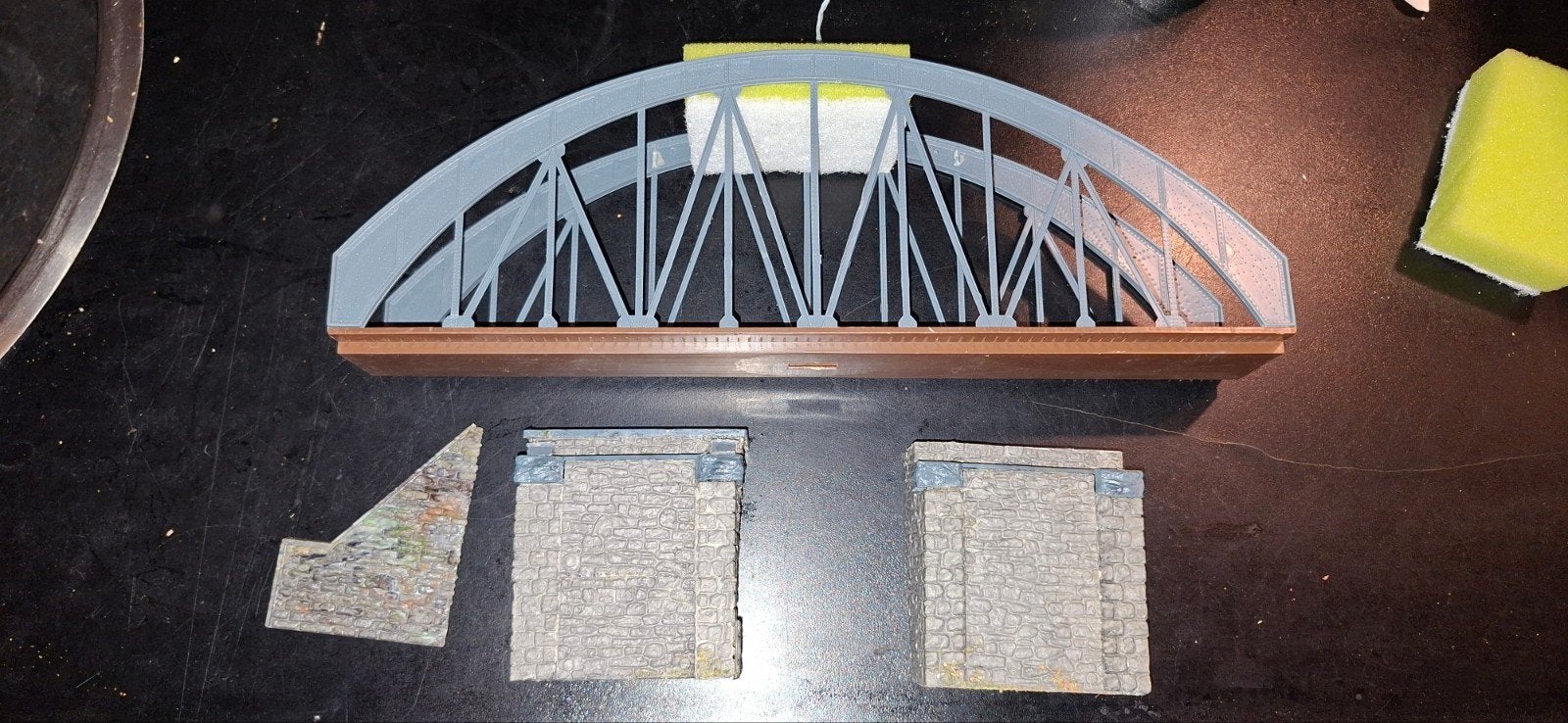 h0 enkelspoor brug met wanden, Overige merken, Gebruikt, Gelijkstroom of Wisselstroom, Brug, Tunnel of Gebouw