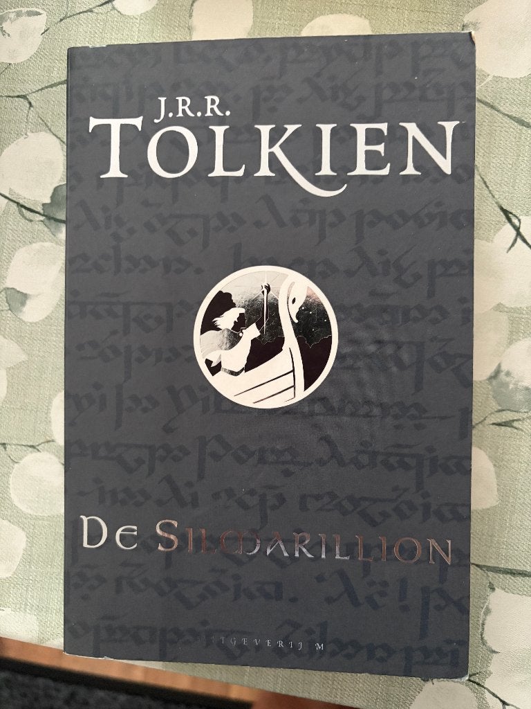 J.R.R. Tolkien - De Silmarillion, Boeken, Ophalen of Verzenden, Gelezen, J.R.R. Tolkien