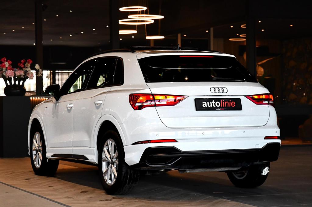 Audi Q3 45 TFSI e 3x S-Line. Pano, ACC, Dodehoek, Lane assis, Gebruikt, Zwart, Bluetooth, Leder en Stof