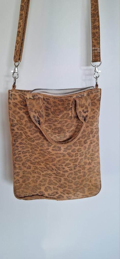 Suede panter print tas by Hinke, Ophalen of Verzenden, Gebruikt, Overige kleuren, Schoudertasje