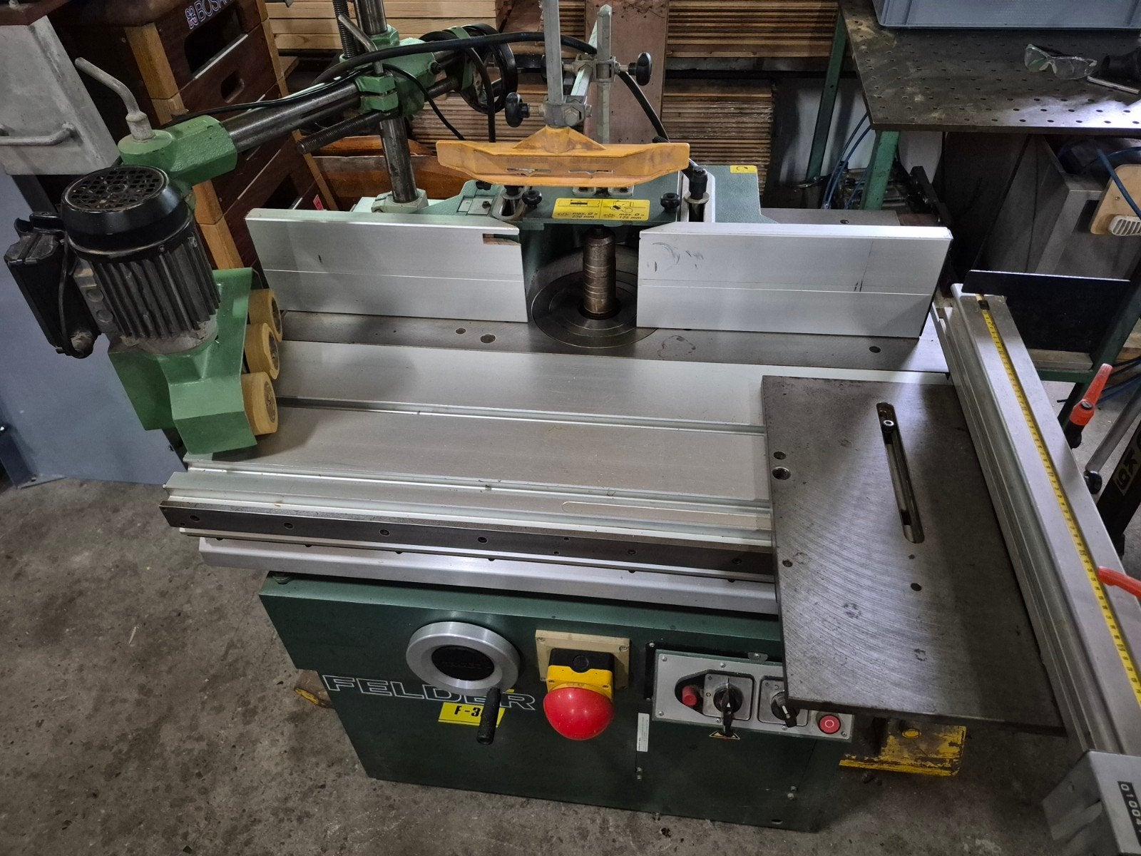 Freesmachine Felder f-38, Ophalen