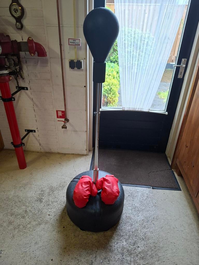 Boksbal+Handschoenen NIEUW, Ophalen, Nieuw, Boksbal