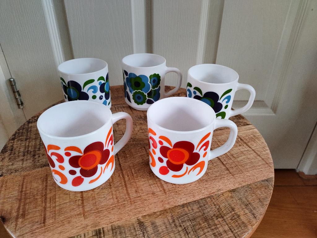 Arcopal bekers Knor retro dessin 5 stuks, Ophalen of Verzenden, Huis en Inrichting