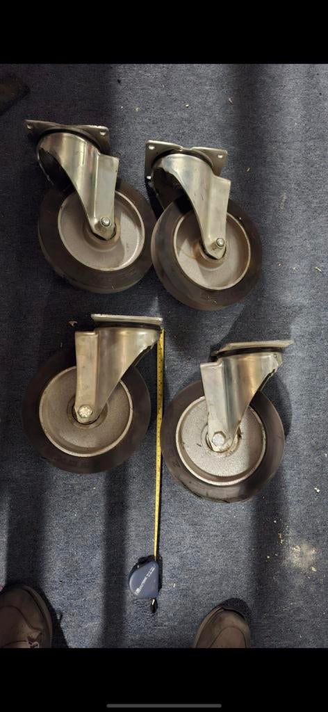 4 Zware zwenkwielen, Ophalen of Verzenden