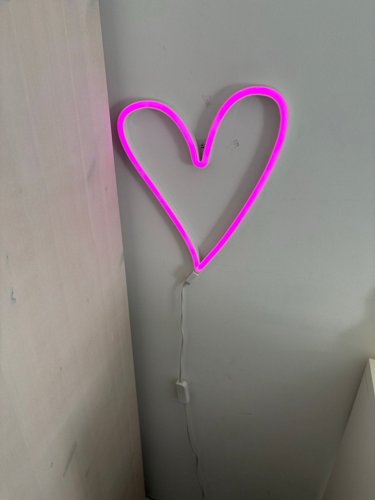 Roze Neon Hart LED Licht, Huis en Inrichting, Met schakelaar, Overige merken, Kunststof, Roze
