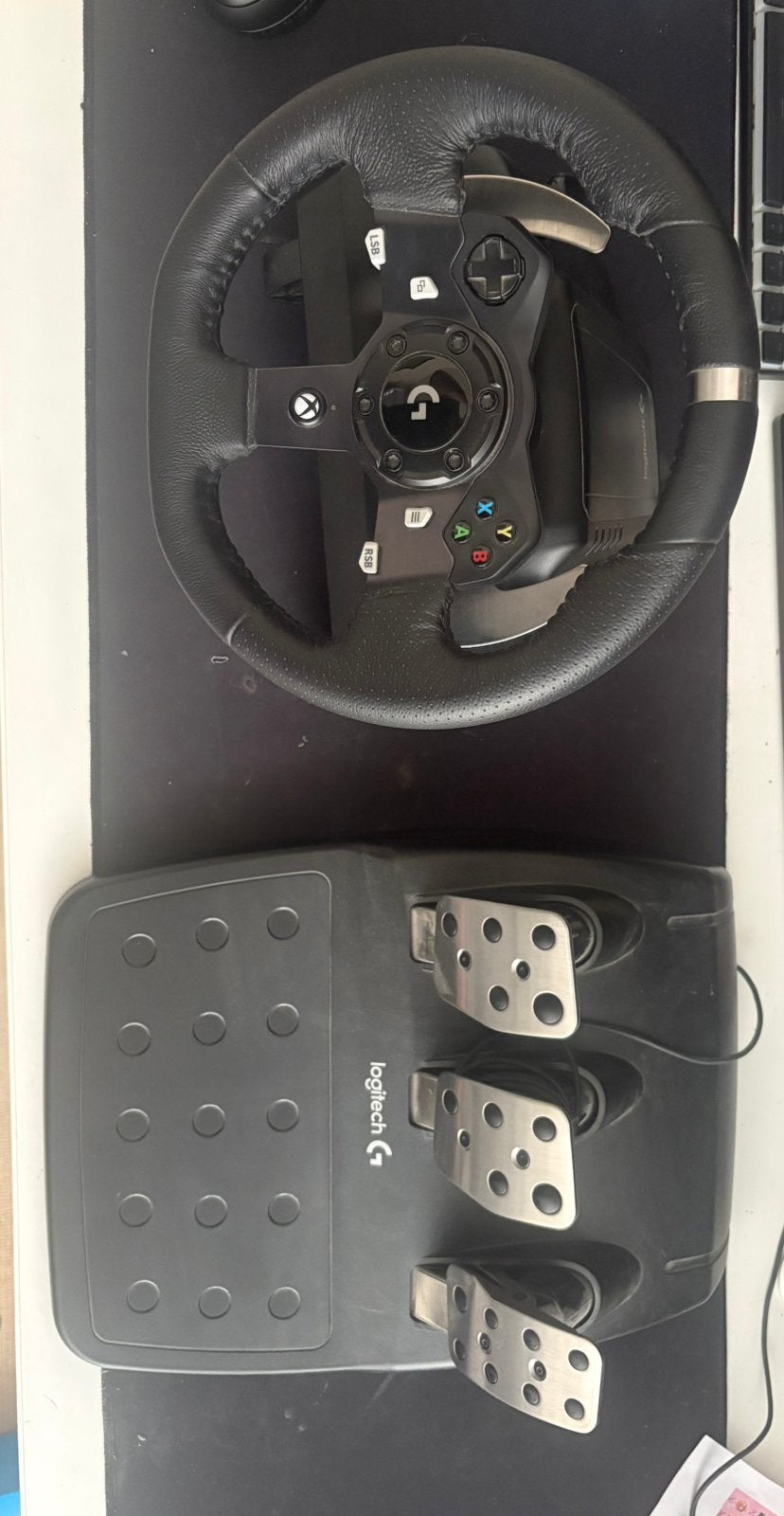 Logitech stuur, Spelcomputers en Games, Spelcomputers | Xbox | Accessoires, Ophalen of Verzenden, Nieuw, Stuurtje of Sportattribuut
