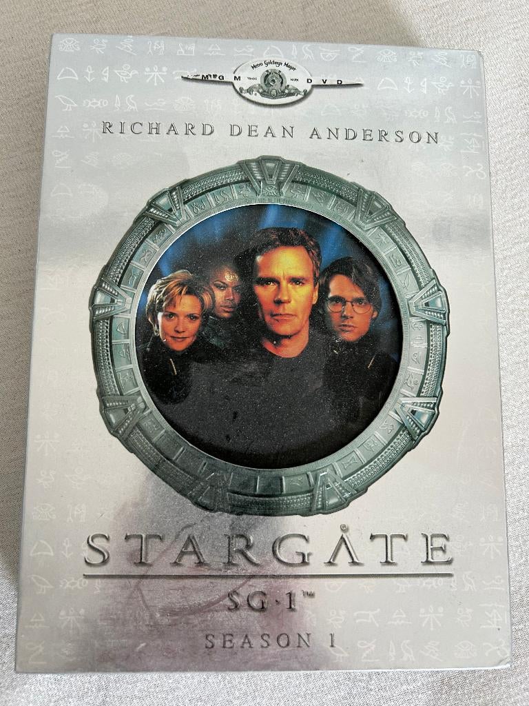 Stargate SG-1 seizoen 1, Boxset, Science Fiction en Fantasy, Ophalen of Verzenden, Zo goed als nieuw