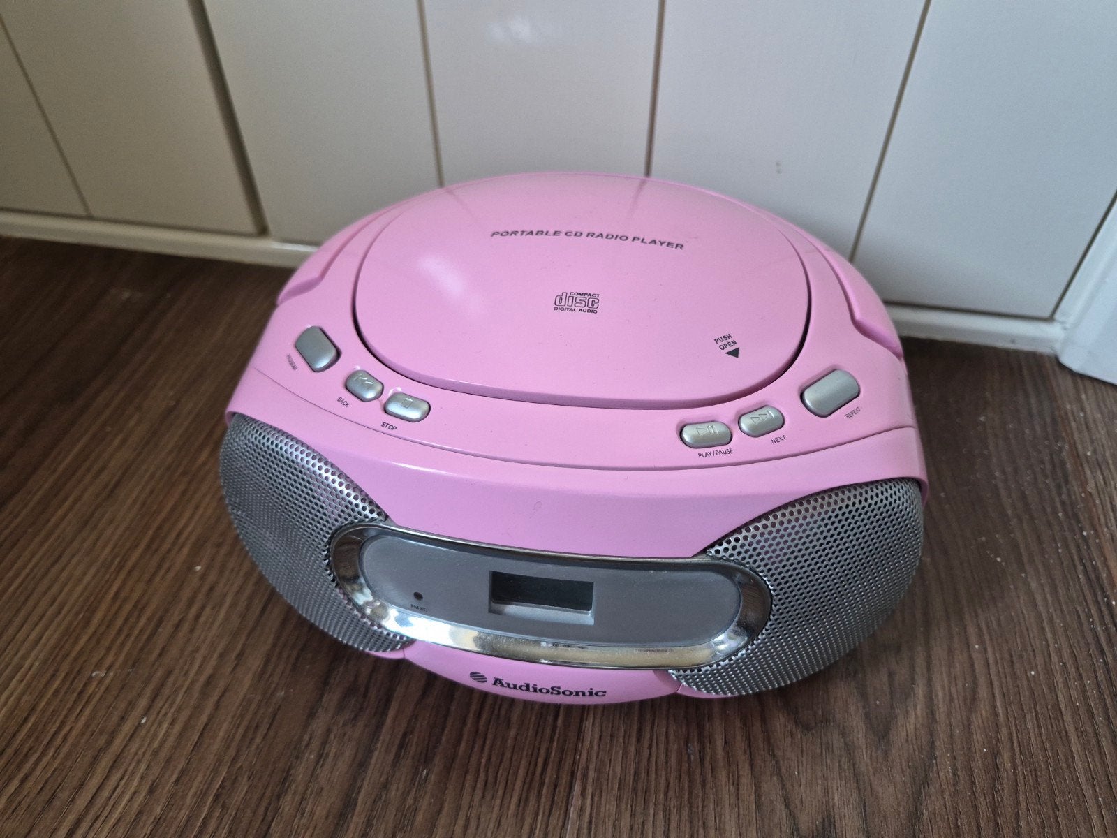 AudioSonic CD Radio Speler Roze - Draagbaar en Compact, Audio, Tv en Foto, Ophalen of Verzenden, Gebruikt, Radio, Met cd-speler