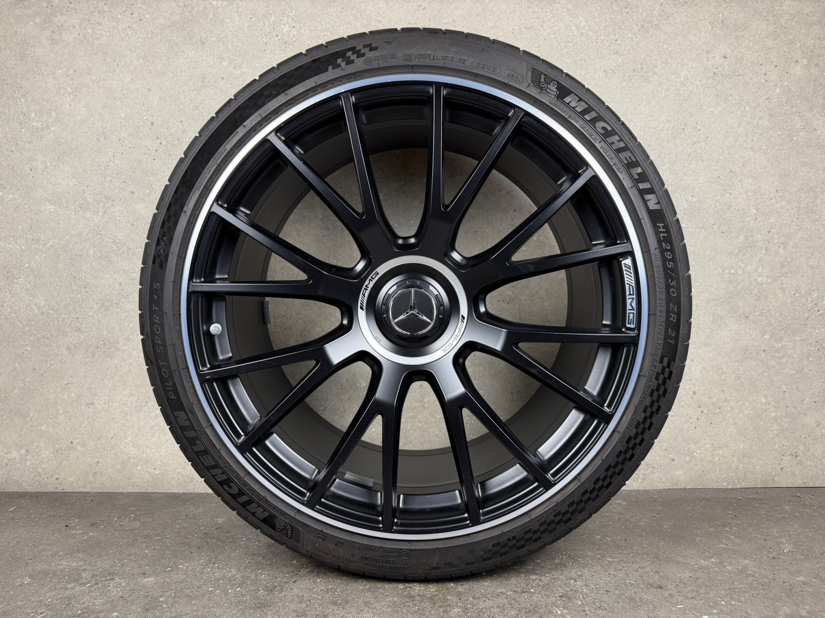 Mercedes-Benz E53 / E63 AMG HYBRID 21 INCH Velgen, Auto-onderdelen, Banden en Velgen, Gebruikt, 275 mm, Banden en Velgen, Germany