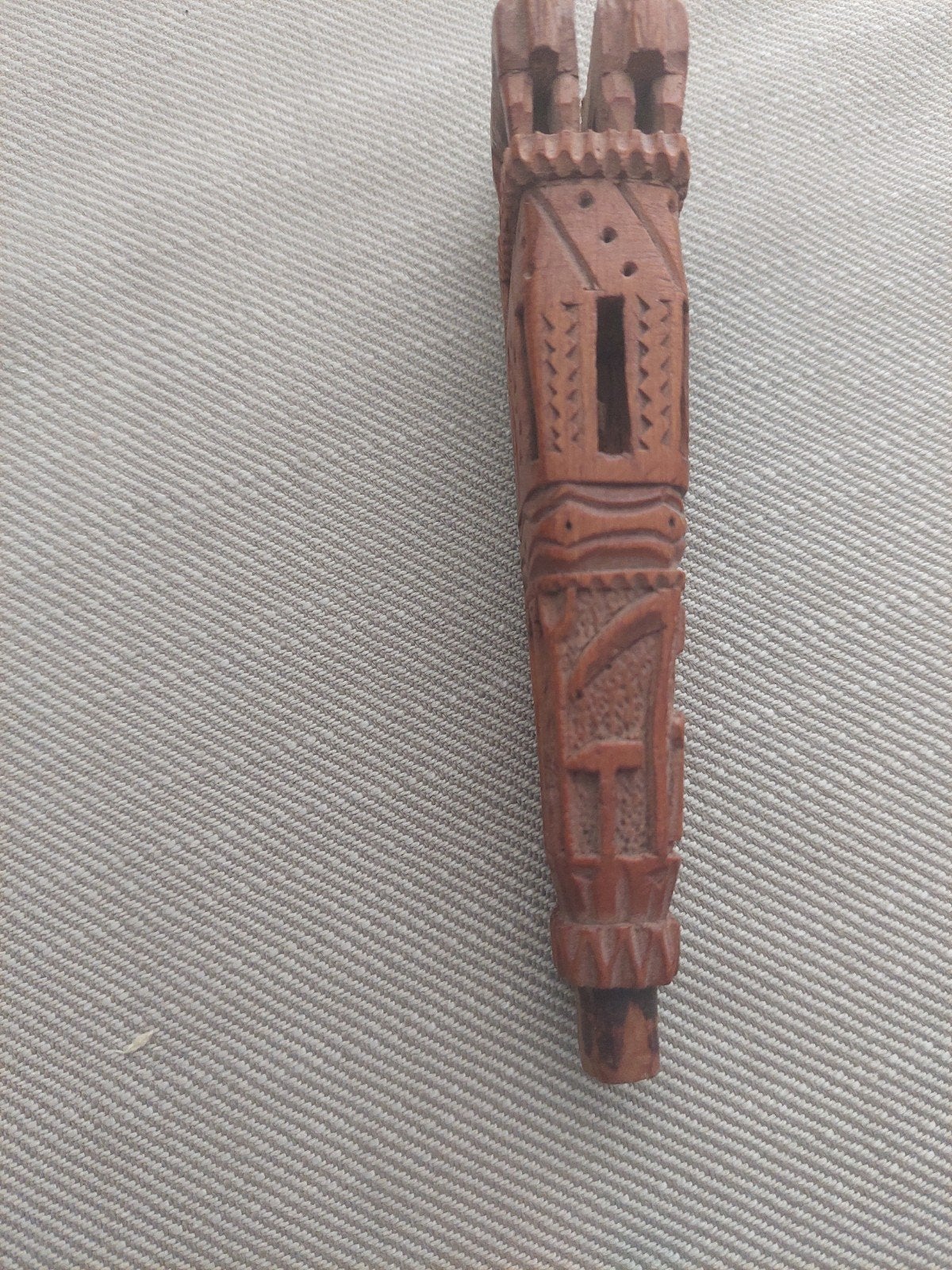 Handgesneden houten paereheft, 13cm, Antiek en Kunst, Kunst | Beelden en Houtsnijwerken, Overige typen, Overige onderwerpen, Minder dan 20 cm