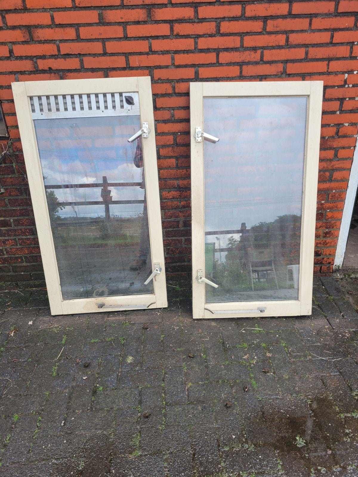 Set van 2 gebruikte ramen met enkel glas, Doe-het-zelf en Verbouw, Glas en Ramen, Ophalen, Gevelraam of Ruit, Gebruikt, 80 tot 120 cm
