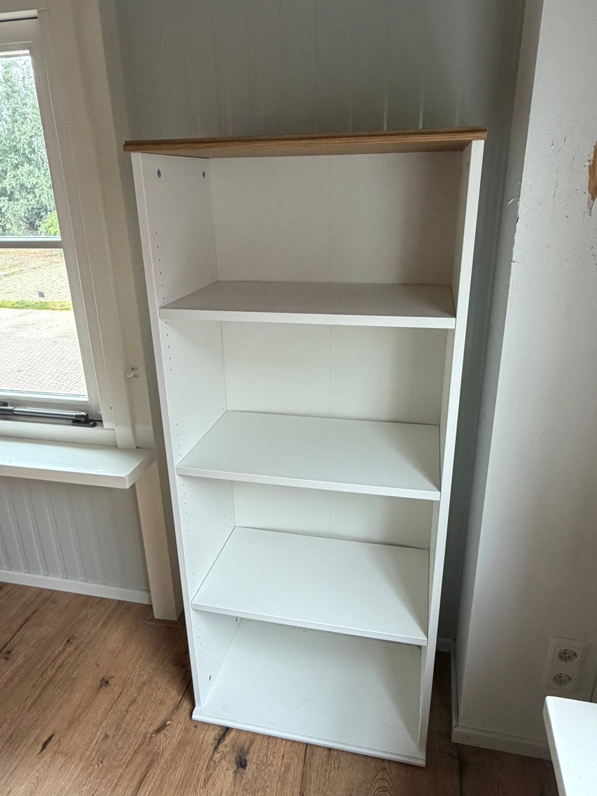 IKEA boekenkast Skruvby, Ophalen, Met plank(en), 50 tot 100 cm, Zo goed als nieuw
