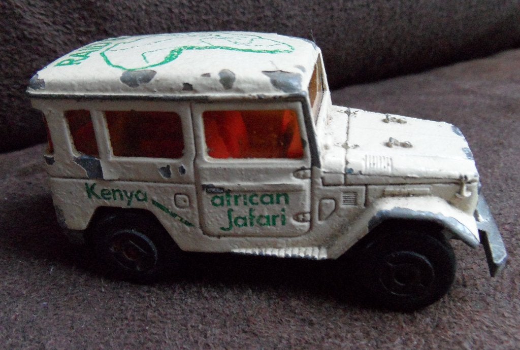 Diecast Toyota 4x4 Raid 86 – Kenya, Ophalen of Verzenden, Gebruikt, Auto