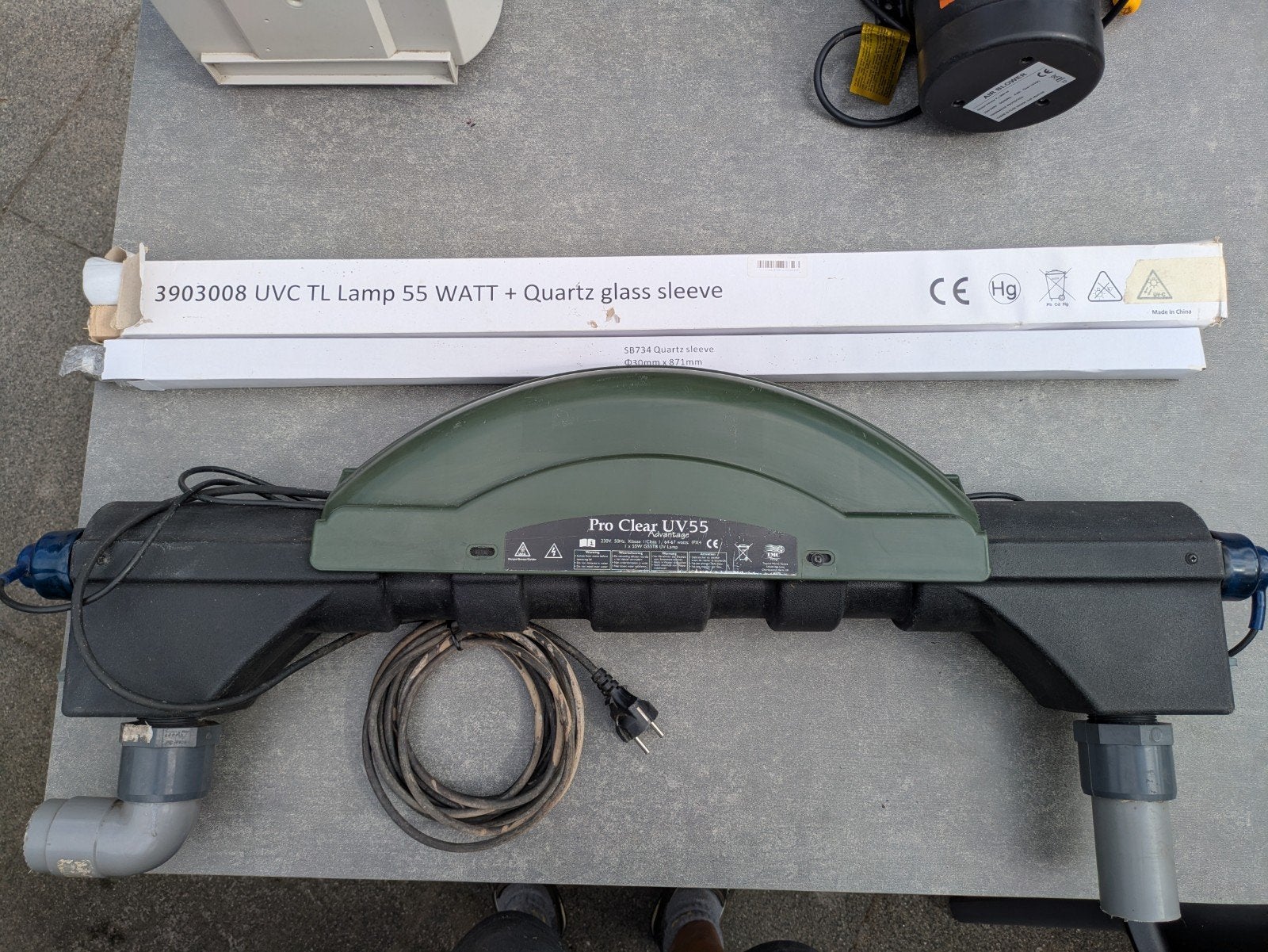 UVC vijverlamp TMC Pro-Clear UV 55W met 3 lampen en 2 quartz, Ophalen