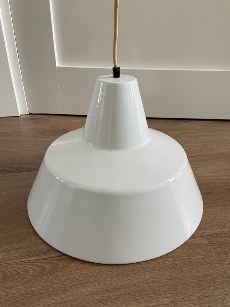 Lamp vintage wit emaille Louis Poulsen Deens ontwerp fifties, Antiek en Kunst, Ophalen of Verzenden