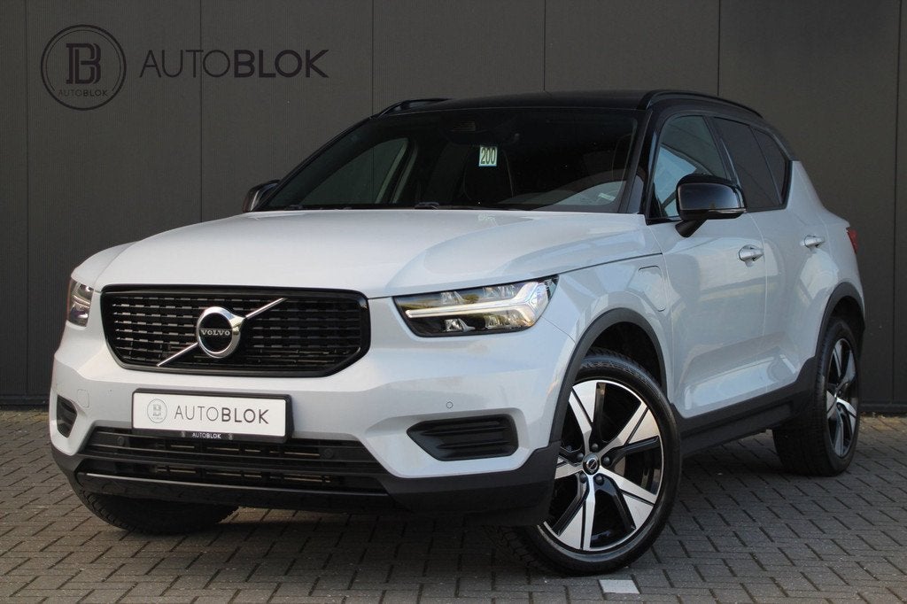 Volvo XC40 1.5 T4 Recharge R-Design | GLACIER SILVER | Apple, Auto's, Volvo, Zwart, Wit, Bedrijf, Hybride Elektrisch/Benzine