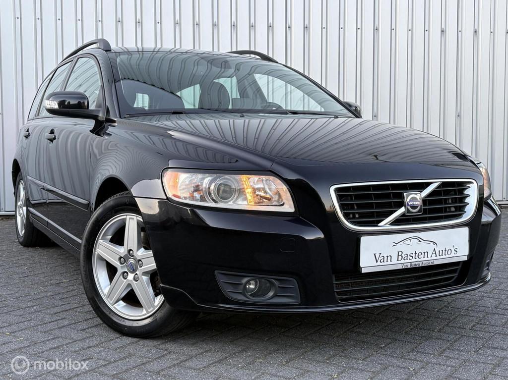 Volvo V50 2.0 Momentum | 145pk | Leder | Cruise | PDC | 07 |, Voorwielaandrijving, 145 pk, Zwart, 4 cilinders