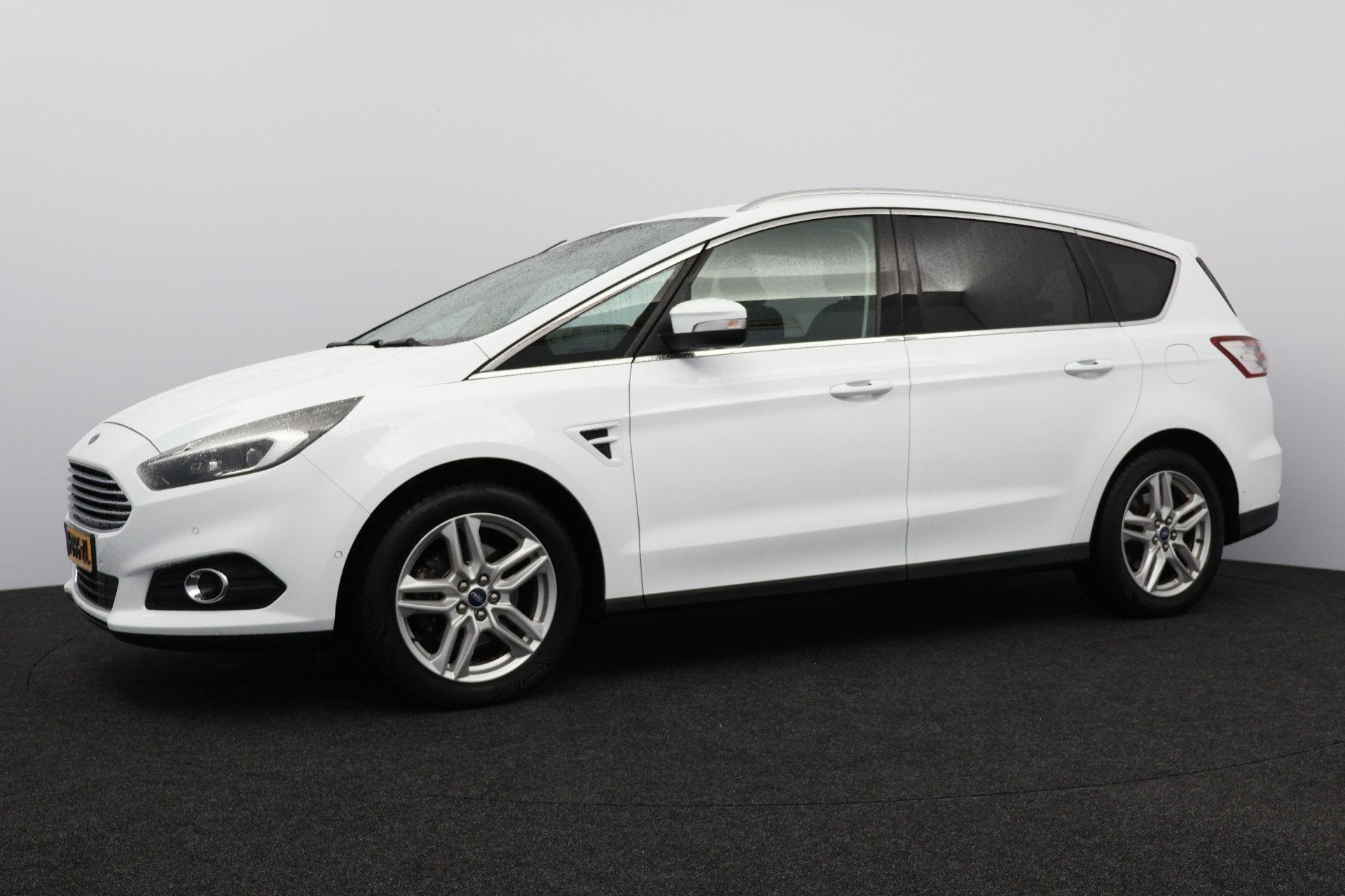 Ford S-Max 1.5 ST-Line/ Trekhaak/ 7-Persoons/ LED Koplampen/, Auto's, 4 cilinders, 160 pk, 7 stoelen, Wit