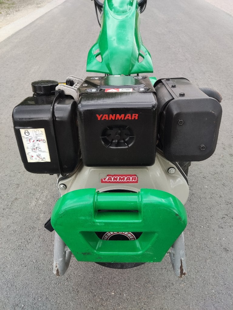 FERRARI tuinfrees (type 340 Powersafe, 10 pk Yanmar diesel), Ferrari, Gebruikt, Ferrari, Tuinfrees