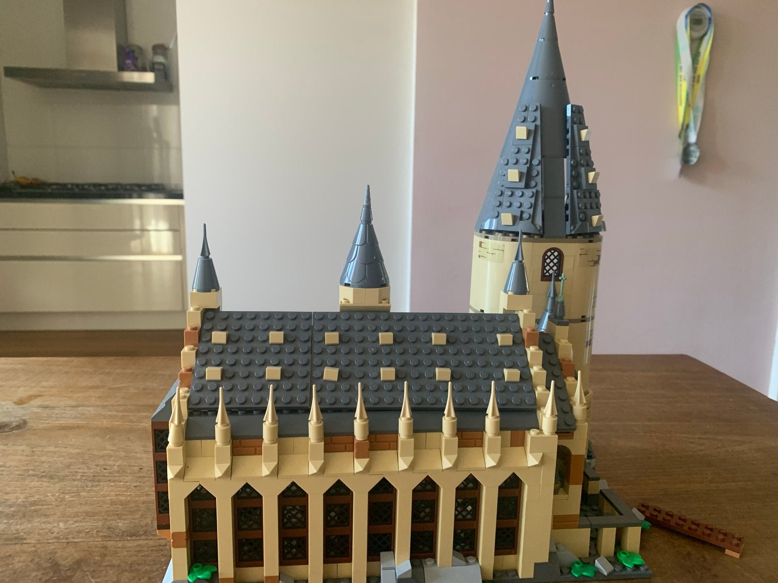 Lego Harry Potter 75954 Grote Zaal Zweinstein Compleet, Ophalen of Verzenden, Zo goed als nieuw, Lego