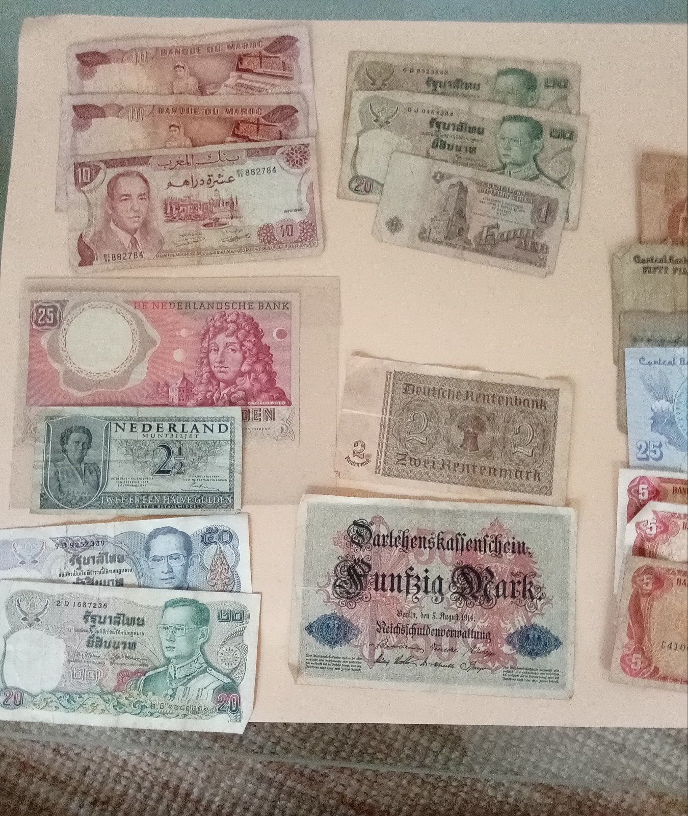 Oud papiergeld uit verschillende landen - complete set, Ophalen
