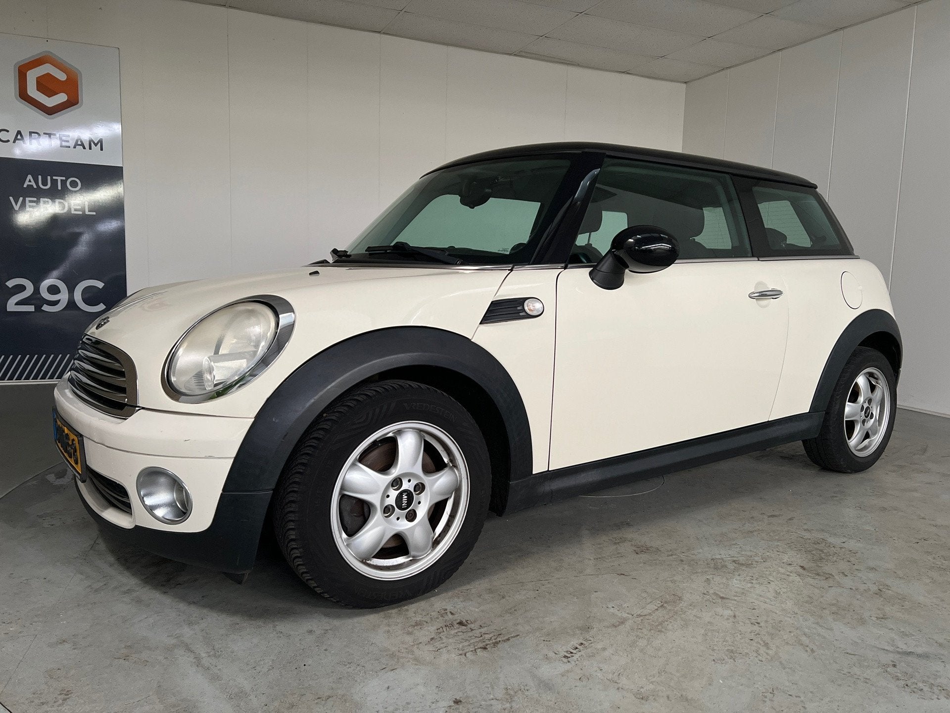 Mini 3-Deurs 1.6 Cooper Pepper Airco/LMV, Auto's, Voorwielaandrijving, Gebruikt, 750 kg, 4 cilinders