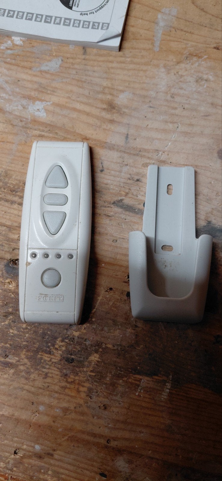 Somfy Telis Rts afstandsbediening met muurhouder, Gebruikt, Minder dan 100 cm, Wit, Ophalen of Verzenden