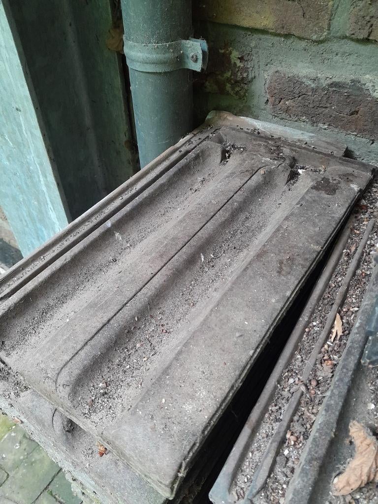 Gebruikte dakpannen, grijs, ca. 75 stuks, Ophalen, Gebruikt, Steen of Klei, 15 m² of meer
